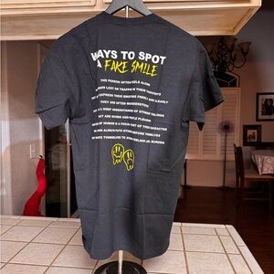 Yours Truly Brand by Phora – Black Graphic Tee (Medium)